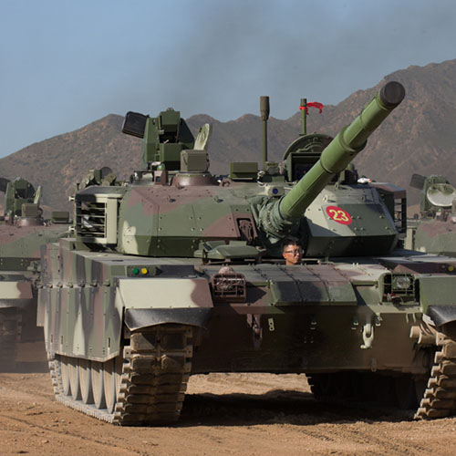 八發(fā)八中！兵器工業(yè)集團(tuán)多款“裝甲與反裝甲”武器首次公開(kāi)實(shí)彈射擊